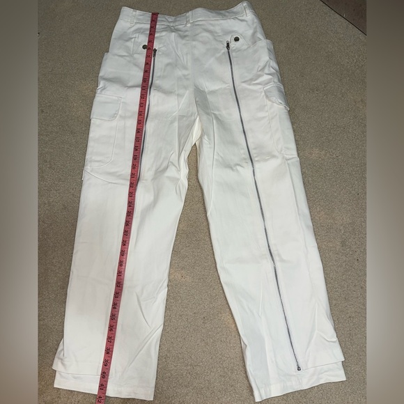 Jeans - Picture 2 of 4